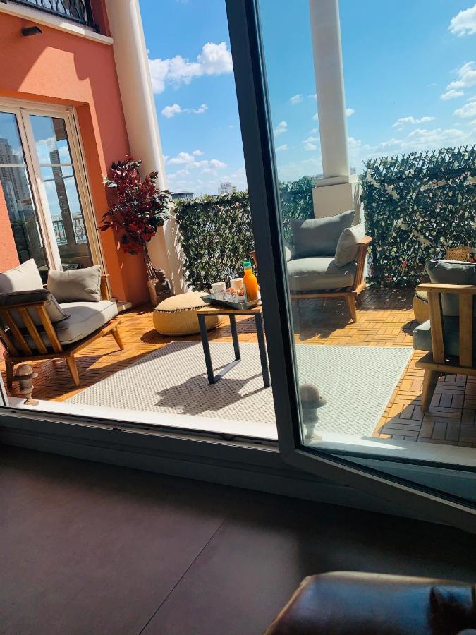 Bed And Breakfast Luxe La Defense U-Arena Courbevoie Zewnętrze zdjęcie